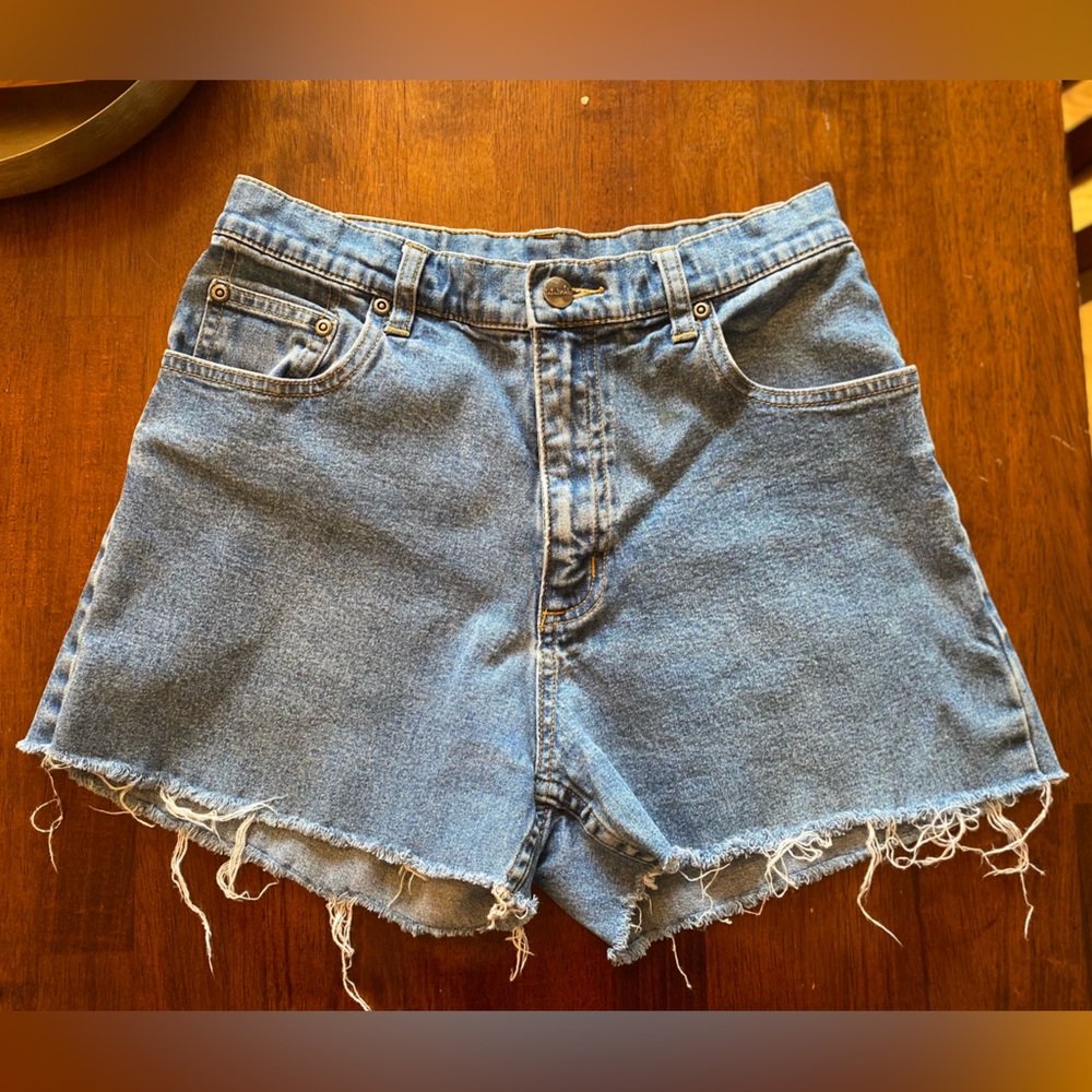 Vintage High-Waisted Denim Frayed Shorts